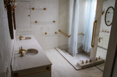 Enlarge photo 70