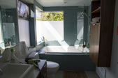 Enlarge photo 22
