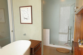 Enlarge photo 33