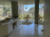 Enlarge photo 34