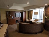 BONEVENTURE HOTEL SUITE