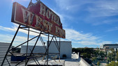 Enlarge photo 52
