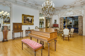 Enlarge photo 18