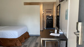 Enlarge photo 24