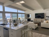 Enlarge photo 52