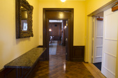 Enlarge photo 49