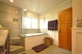 Enlarge photo 49