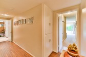 Enlarge photo 47