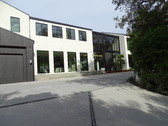 Enlarge photo 3