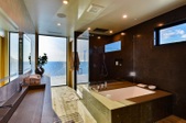 Enlarge photo 72