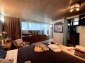 Enlarge photo 53