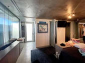 Enlarge photo 52