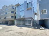 Enlarge photo 8