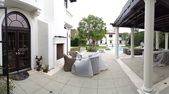 Enlarge photo 112