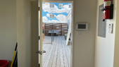 Enlarge photo 37