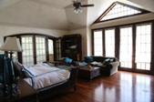Enlarge photo 58
