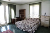 Enlarge photo 109