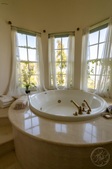 Enlarge photo 46