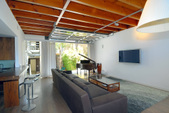 Enlarge photo 36