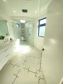 Enlarge photo 47