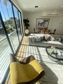 Enlarge photo 81