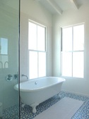 Enlarge photo 32