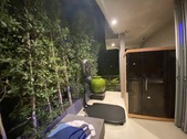 Enlarge photo 44