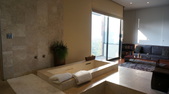 Enlarge photo 69