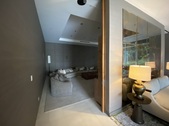Enlarge photo 32