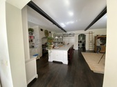Enlarge photo 38