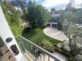 Enlarge photo 33