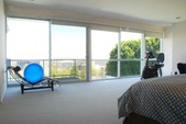 Enlarge photo 43