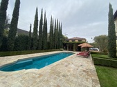 Enlarge photo 44