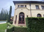 Enlarge photo 47