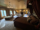 Enlarge photo 35