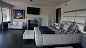 Enlarge photo 63