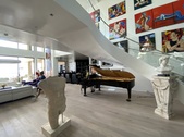 Enlarge photo 33