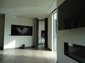 Enlarge photo 106