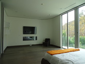 Enlarge photo 132