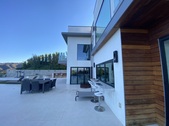 Enlarge photo 34