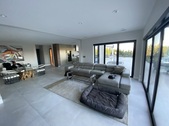 Enlarge photo 63