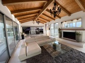 Enlarge photo 44