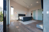 Enlarge photo 40