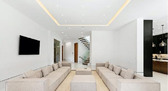Enlarge photo 38