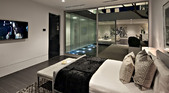 Enlarge photo 51