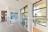 Enlarge photo 51
