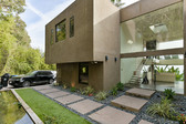 Enlarge photo 27