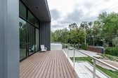 Enlarge photo 33