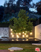 Enlarge photo 46