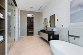 Enlarge photo 58